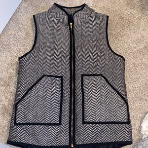 Vici b&w tweed vest small